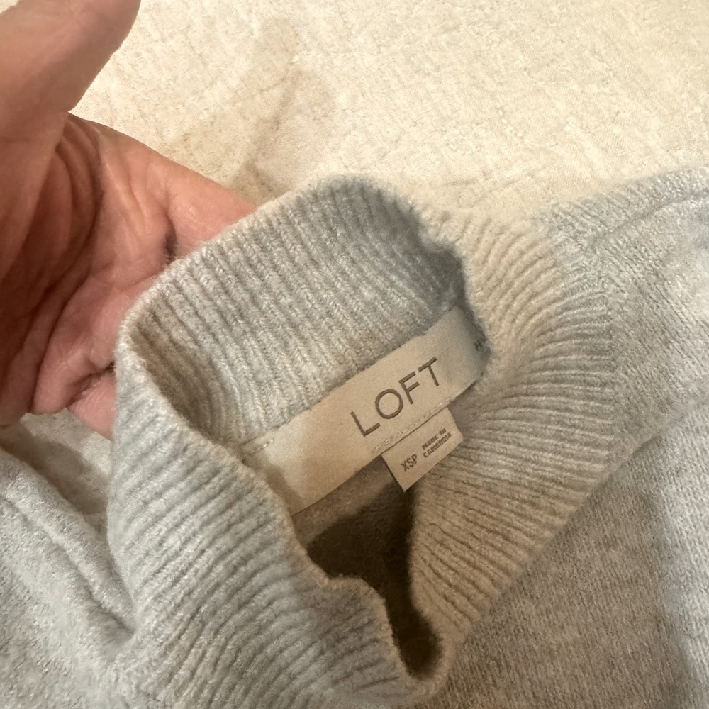 Gray sweater